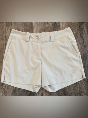 Nike DRI-FIT Golf Tour Performance Beige Shorts Women's Size 4 Pockets Logo